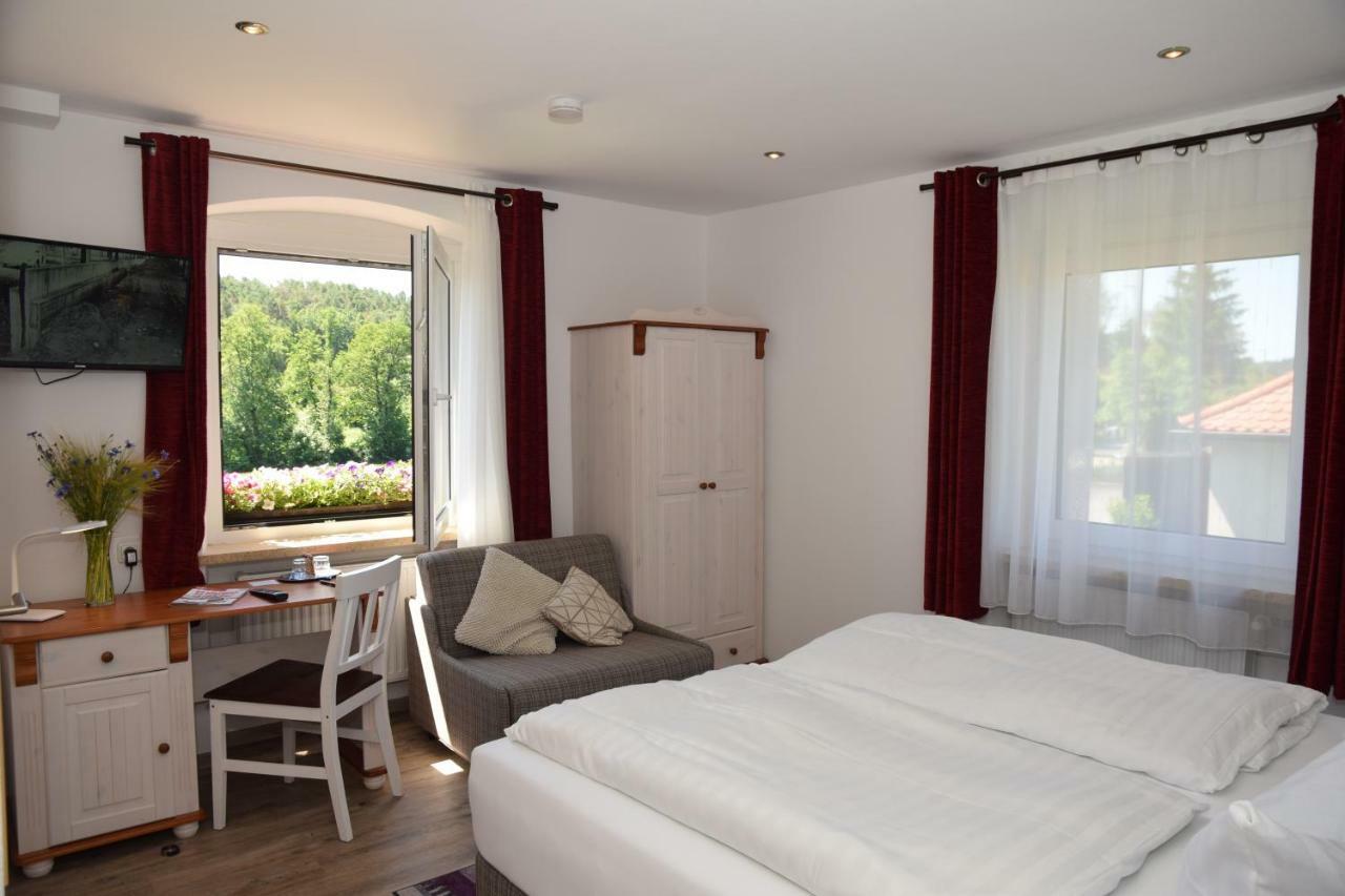 Landhotel Steigerwaldhaus Burghaslach Exterior foto